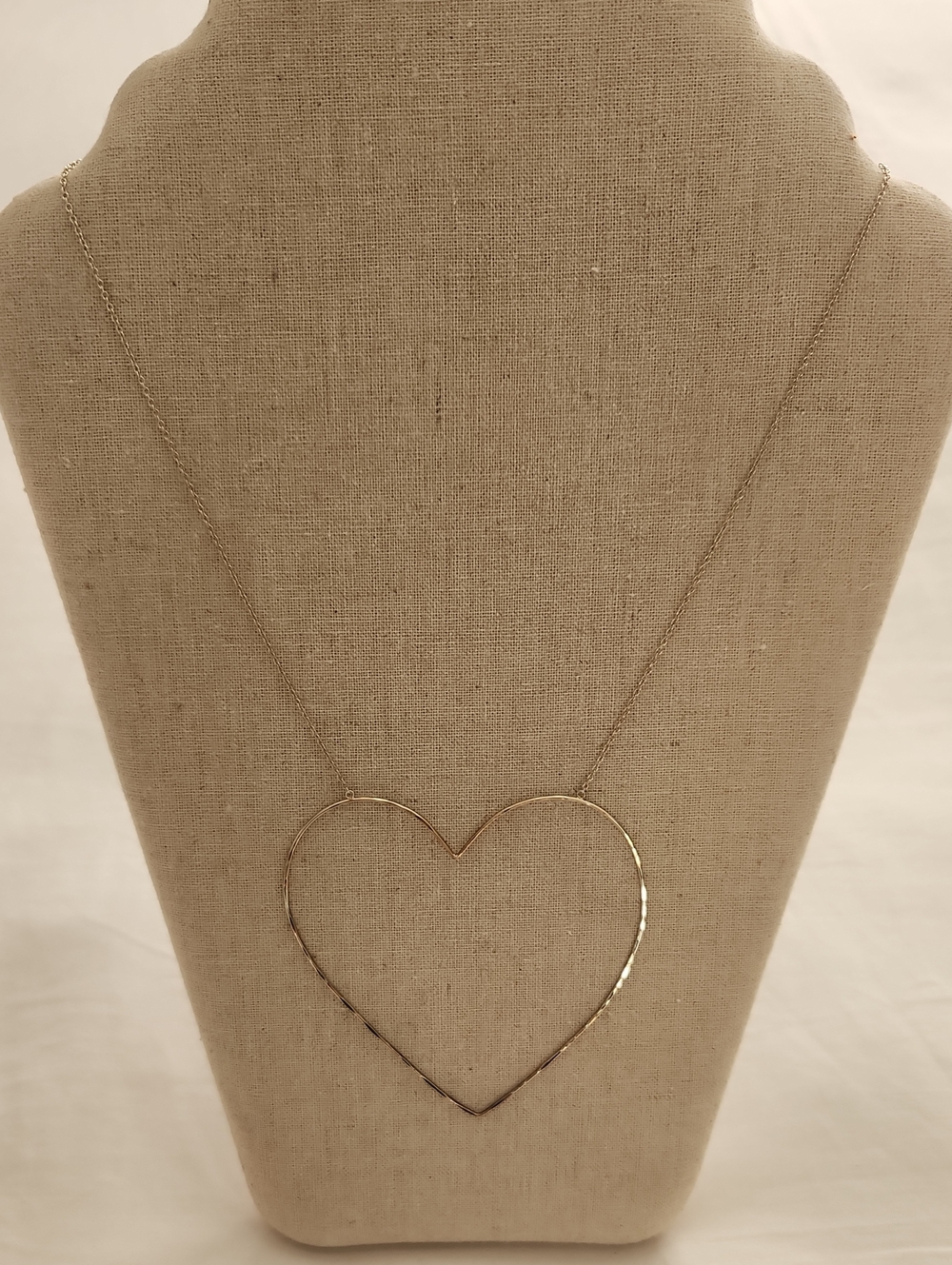 Stella & Dot Hammered Gold Open Heart Necklace